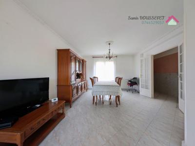 For sale Marseille-15eme-arrondissement 6 rooms 110 m2 Bouches du Rhone (13015) photo 3