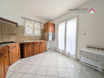For sale Marseille-15eme-arrondissement 6 rooms 110 m2 Bouches du Rhone (13015) photo 4