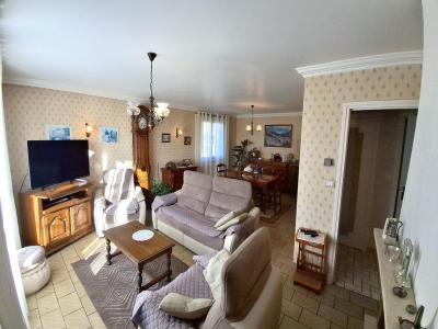 For sale Aurillac 3 rooms 85 m2 Cantal (15000) photo 3