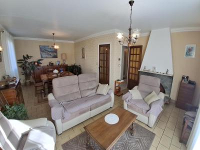 For sale Aurillac 3 rooms 85 m2 Cantal (15000) photo 4