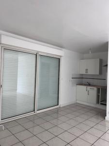 For rent Saint-loubes 3 rooms 61 m2 Gironde (33450) photo 1