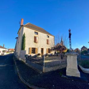 For sale Artaix 6 rooms 100 m2 Saone et loire (71110) photo 0