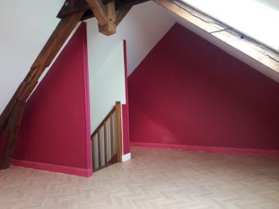 Louer Appartement Roche-en-brenil 488 euros