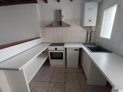 Annonce Location 3 pices Maison Souilhanels 11