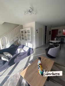 For sale Avrille 4 rooms 81 m2 Maine et loire (49240) photo 4