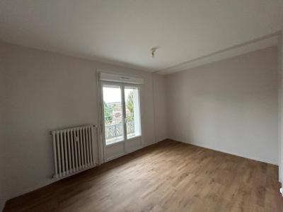 Louer Appartement 60 m2 Charny