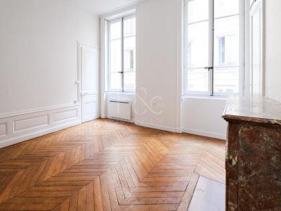 For sale Lyon-2eme-arrondissement 2 rooms 61 m2 Rhone (69002) photo 0