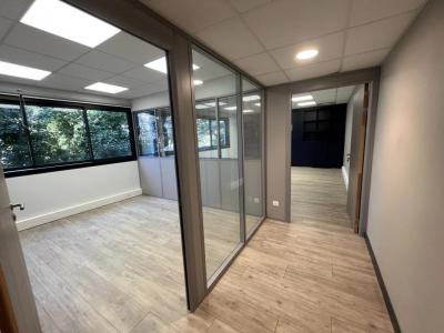 Acheter Bureau Bocca 211380 euros