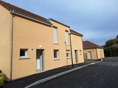 For rent Briare 4 rooms 81 m2 Loiret (45250) photo 0
