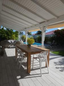 For sale Saint-francois 4 rooms 99 m2 Guadeloupe (97118) photo 1