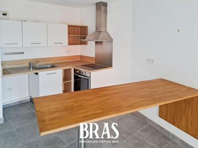 For sale Nantes 3 rooms 57 m2 Loire atlantique (44000) photo 2