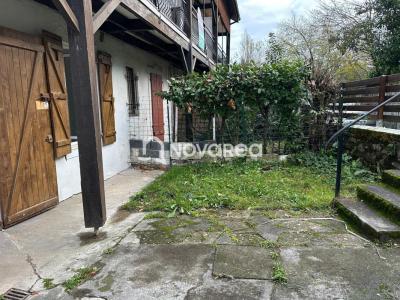 For sale Pau 2 rooms 40 m2 Pyrenees atlantiques (64000) photo 4