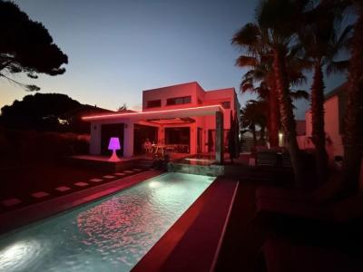 For sale 500 M PLAGES 4 rooms 125 m2 Herault (34300) photo 1