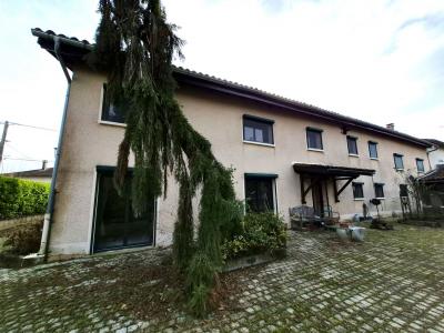 For sale CALME 9 rooms 440 m2 Ain (01320) photo 0