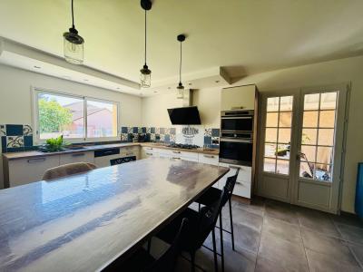 For sale PAU SUD 4 rooms 140 m2 Pyrenees atlantiques (64000) photo 3