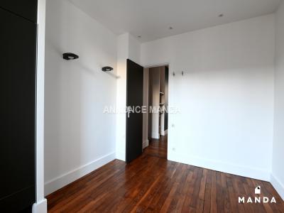 For rent Levallois-perret 2 rooms 43 m2 Hauts de Seine (92300) photo 3