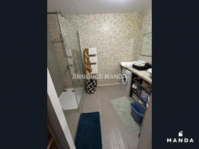 For rent Marseille-5eme-arrondissement 3 rooms 64 m2 Bouches du Rhone (13005) photo 2