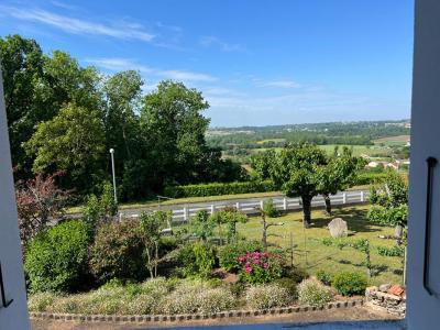 For sale Nanteuil 5 rooms 128 m2 Deux sevres (79400) photo 0