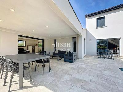 For sale Uchaux 10 rooms 211 m2 Vaucluse (84100) photo 3