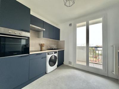 For rent Venissieux 3 rooms 65 m2 Rhone (69200) photo 2