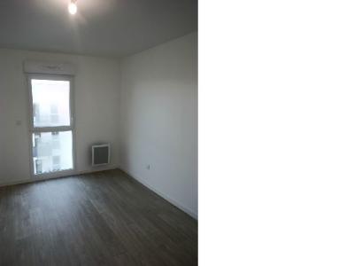 Louer Appartement 65 m2 Laval
