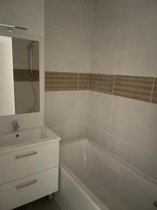 Louer Appartement Castelginest 564 euros