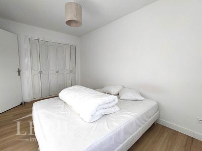 For sale Condom 3 rooms 61 m2 Gers (32100) photo 4