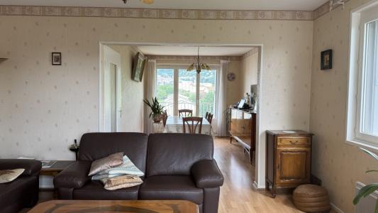 For sale BAS DE LA VILLE  PROXIMI 4 rooms 117 m2 Puy de dome (63300) photo 1
