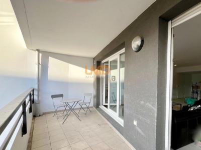 For rent Marseille-8eme-arrondissement 3 rooms 65 m2 Bouches du Rhone (13008) photo 0