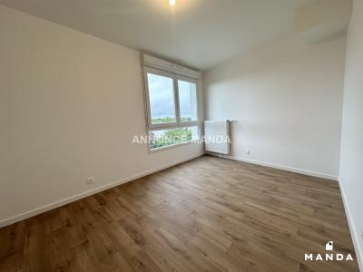 Louer Appartement Acheres 999 euros