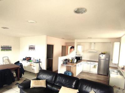 Acheter Immeuble Reguiny 145800 euros