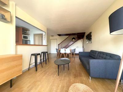 Louer Appartement 71 m2 Courbevoie