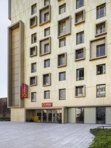 For sale Courbevoie 1 room 24 m2 Hauts de Seine (92400) photo 0