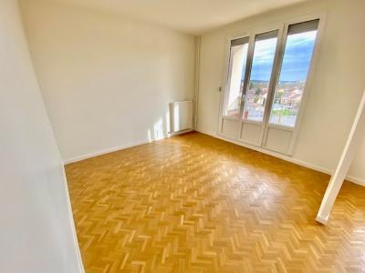 Louer Appartement Villeurbanne 996 euros