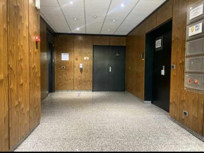 Louer Bureau 212 m2 Lyon-3eme-arrondissement