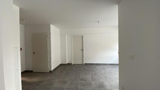 For rent Nantes 2 rooms 41 m2 Loire atlantique (44100) photo 3