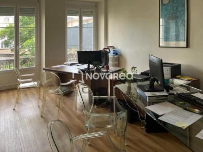 Acheter Appartement 200 m2 Pau