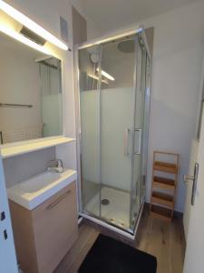 Louer Appartement 16 m2 Paris-15eme-arrondissement