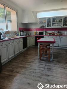 For rent Noisy-le-grand 1 room 12 m2 Seine saint denis (93160) photo 2