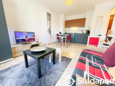 For rent Grenoble 1 room 24 m2 Isere (38100) photo 0