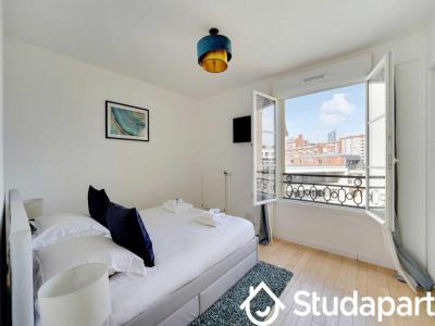 For rent Puteaux 3 rooms 169 m2 Hauts de Seine (92800) photo 3