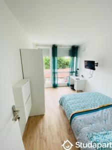 Louer Appartement 9 m2 Chelles