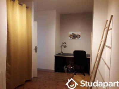 Louer Appartement Clermont-ferrand 370 euros