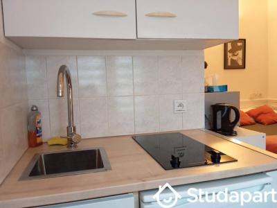 For rent Reims 1 room 15 m2 Marne (51100) photo 1