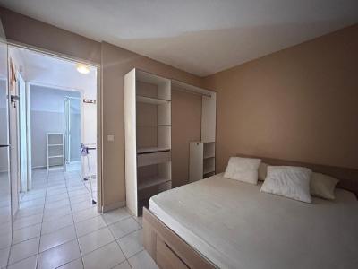 For sale centre ville, port, lac 2 rooms 36 m2 Herault (34140) photo 4