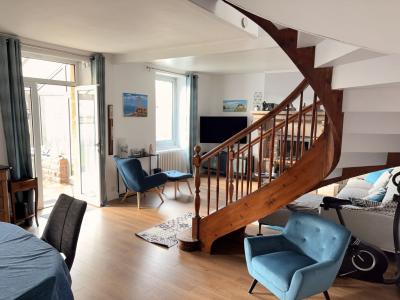 Annonce Vente 8 pices Maison  22