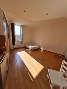 For sale 19 RUE SAINT  CASTOR 1 room 28 m2 Gard (30900) photo 2