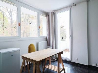 Louer Appartement Champs-sur-marne 600 euros