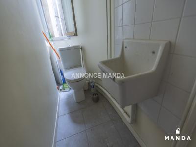 Louer Appartement Paris-17eme-arrondissement 520 euros