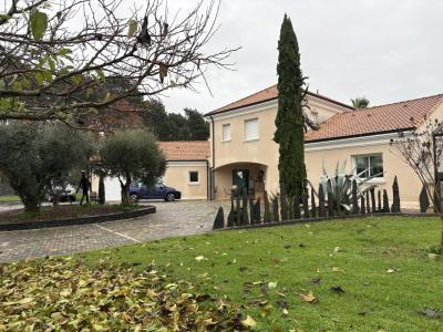 For sale Ussac 7 rooms 280 m2 Correze (19270) photo 0